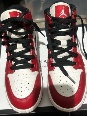 Jordan Red White Black High-Top Ones